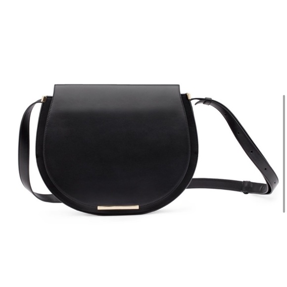 NWOT Cuyana Classic Saddle Bag in Black Smooth Leather - Picture 10 of 15